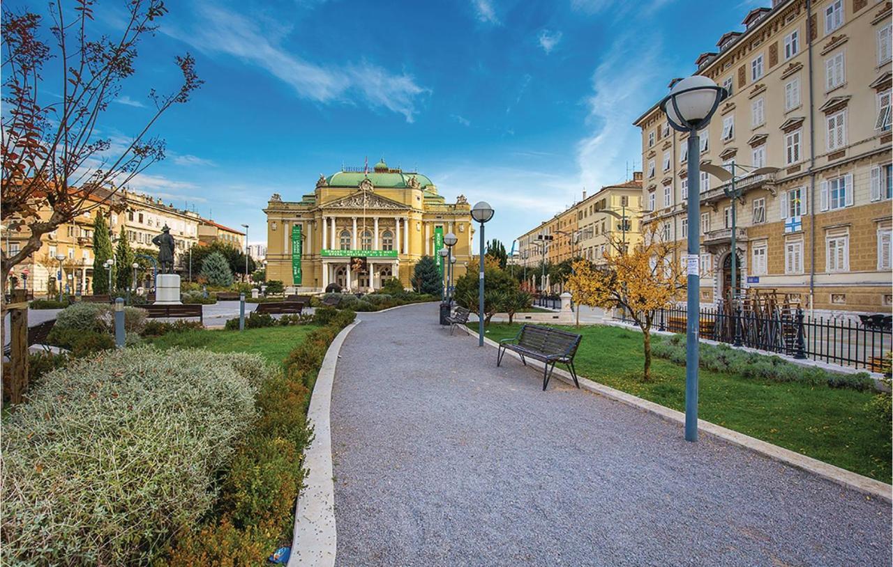 Lovely Apartment In Rijeka With House Sea View Zewnętrze zdjęcie