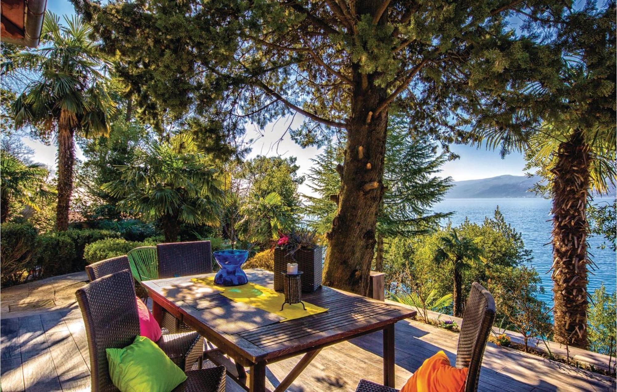 Lovely Apartment In Rijeka With House Sea View Zewnętrze zdjęcie